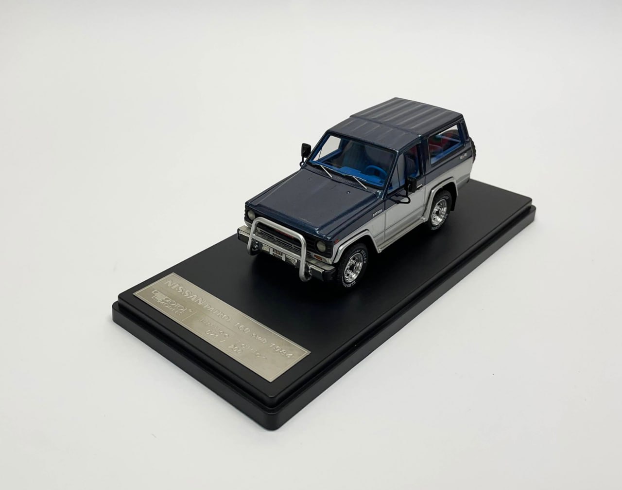 Nissan Patrol SWB-180  Silver-blue